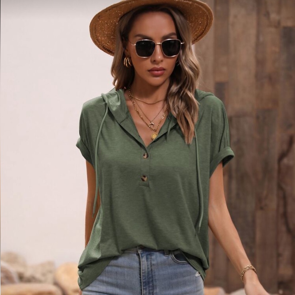 XL SHEIN LUNE women’s batwing short sleeve button drawstring hooded t shirt